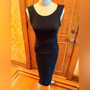 VENUS Black Sleeveless Ruched Maxi Dress